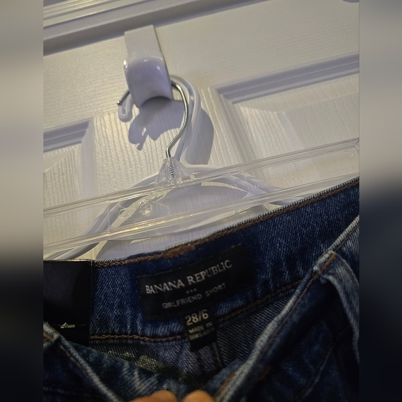 NWT Banana  Republic Girlfriend Denim Short - Picture 7 of 7